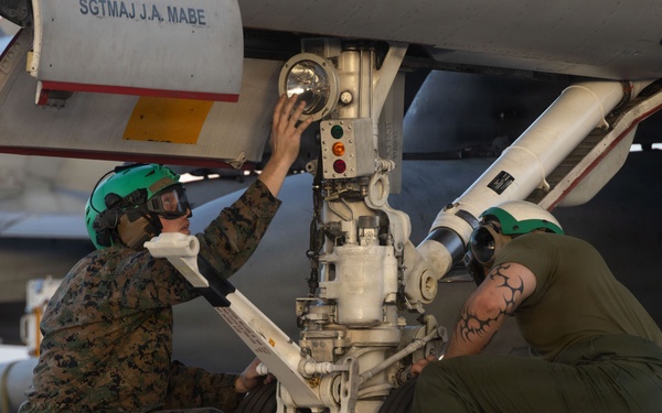 VMFA-232 prepares aircraft during GATR