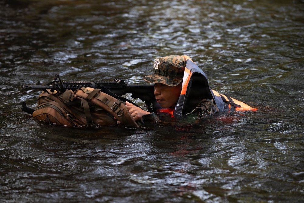Jungle Operations Training Course - Panama: Jungle Waterborne Ops and Land Navigation