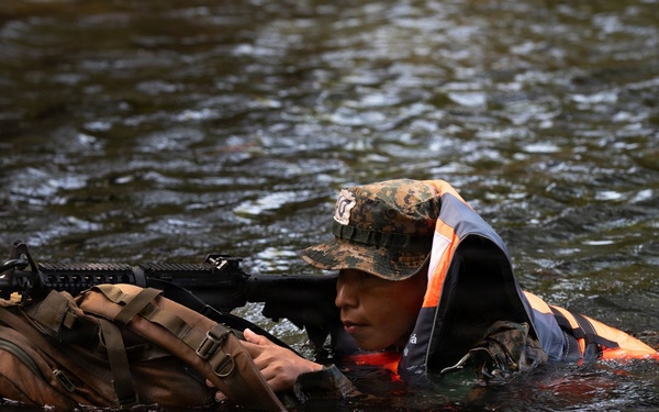 Jungle Operations Training Course - Panama: Jungle Waterborne Ops and Land Navigation