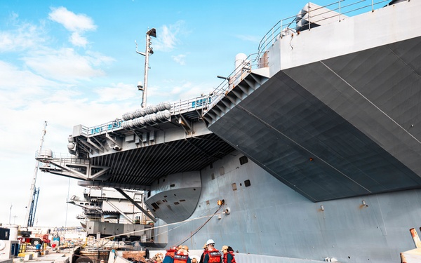 USS Theodore Roosevelt Anchor Chain Maintenance