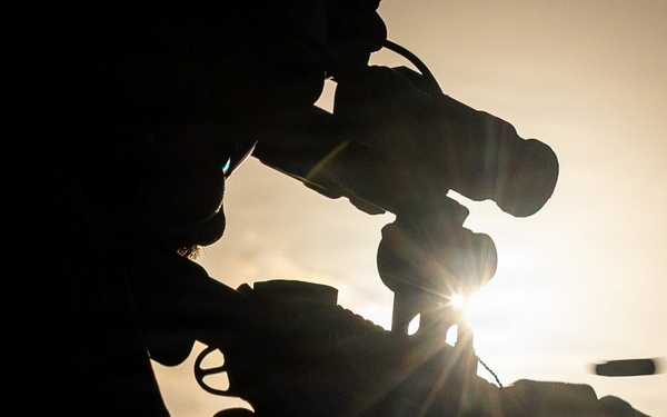 22ND MEU (SOC) | MSRT and MSPF Conduct Deck Shoot Aboard USS Fort Lauderdale