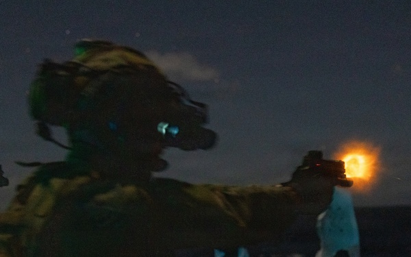 22ND MEU (SOC) | MSRT and MSPF Conduct Deck Shoot Aboard USS Fort Lauderdale