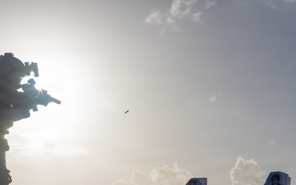 22nd MEU(SOC) | MSRT and MSPF Conduct Deck Shoot Aboard USS Fort Lauderdale