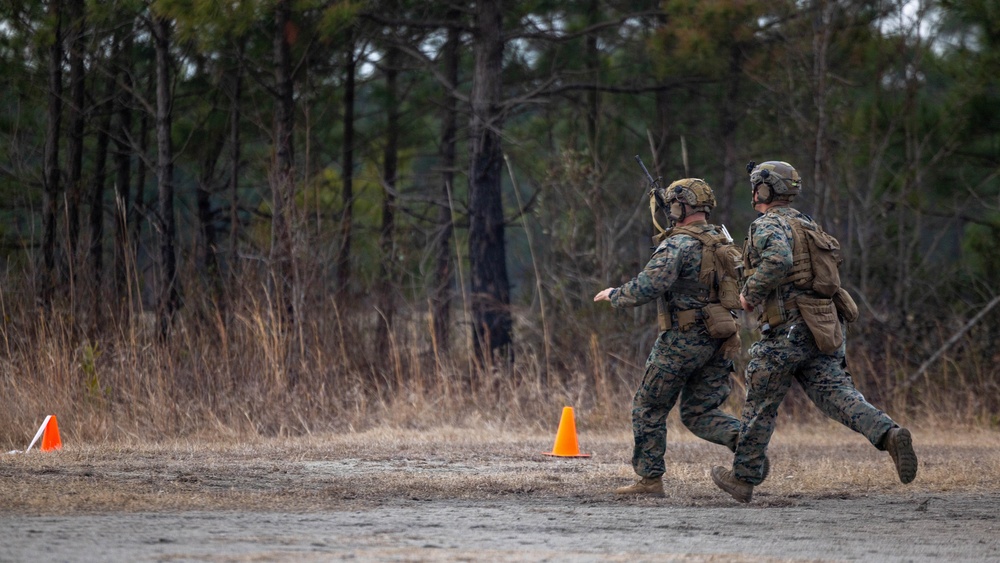 3-Hole Punch: V32 CERTEX Live-fire range