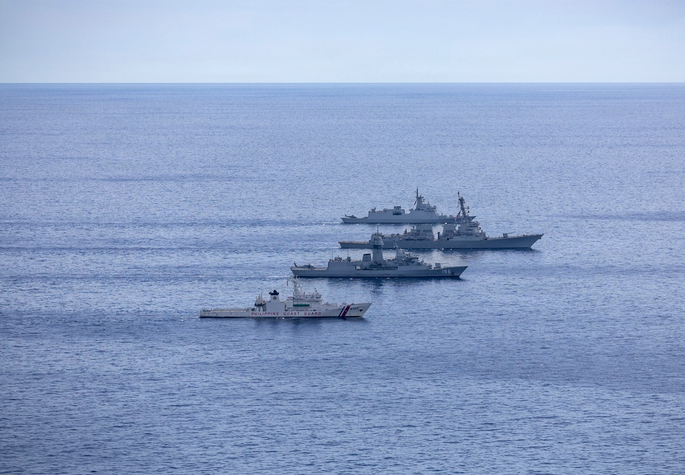 U.S., the Philippines and Australia Conduct Maritime Cooperative Activity 26-2.1