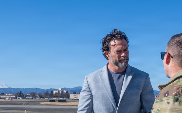 USecAF Visits Yokota Air Base