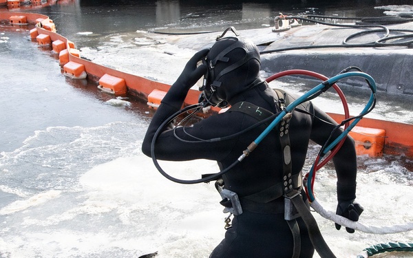 NSSF Divers Start Work