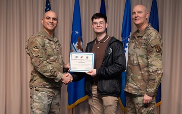 Senior leaders recognize top performers