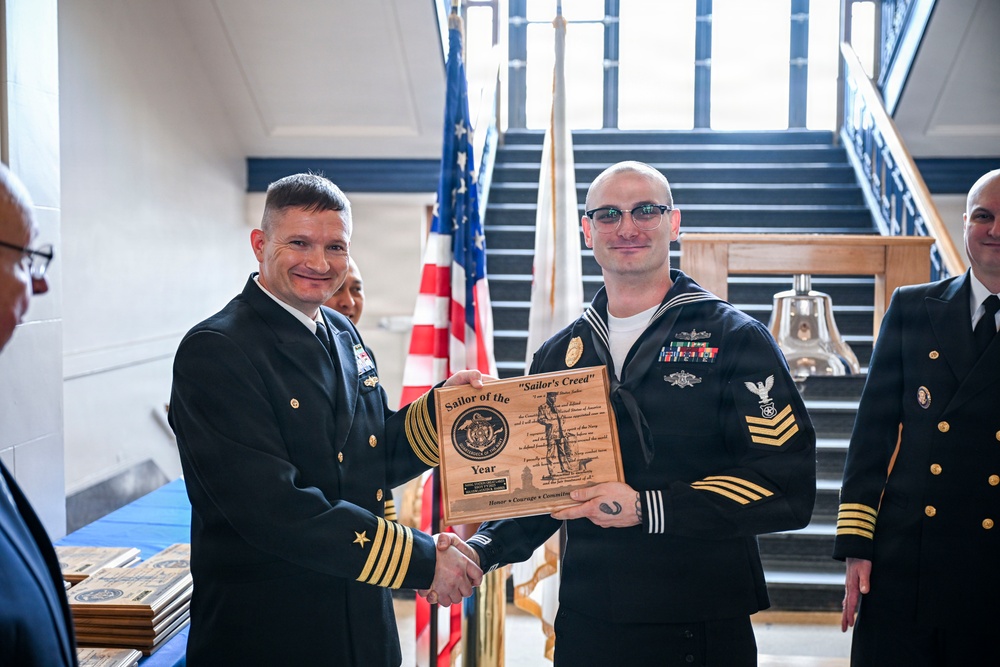 Lake County Navy League Awards Great Lakes Sailors of the Year