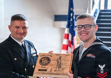 Lake County Navy League Awards Great Lakes Sailors of the Year