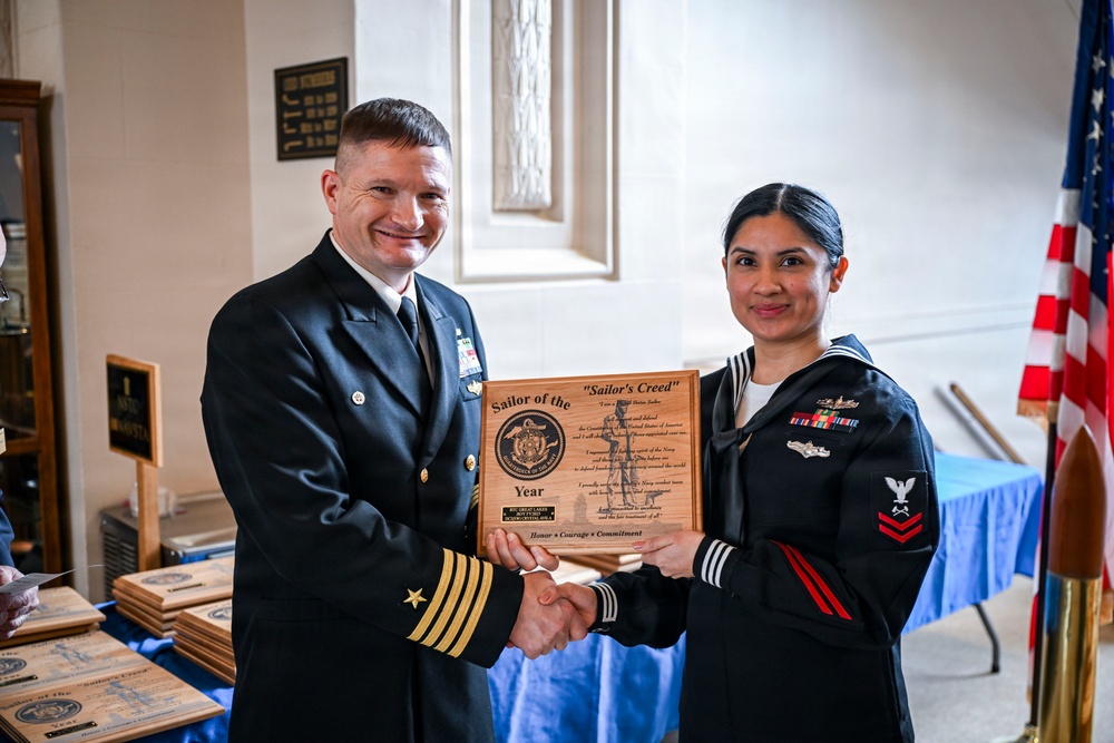 Lake County Navy League Awards Great Lakes Sailors of the Year