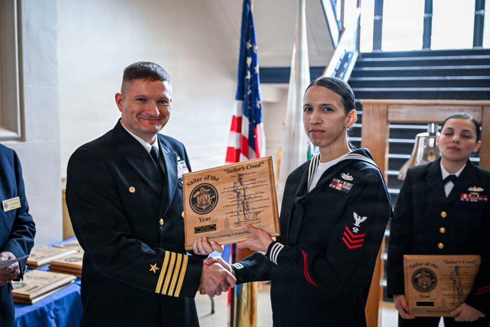 Lake County Navy League Awards Great Lakes Sailors of the Year