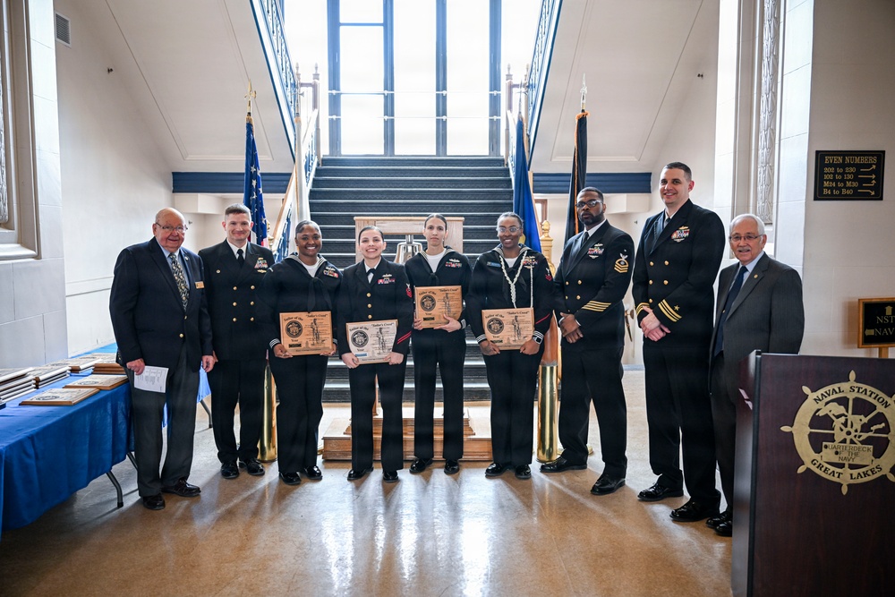Lake County Navy League Awards Great Lakes Sailors of the Year