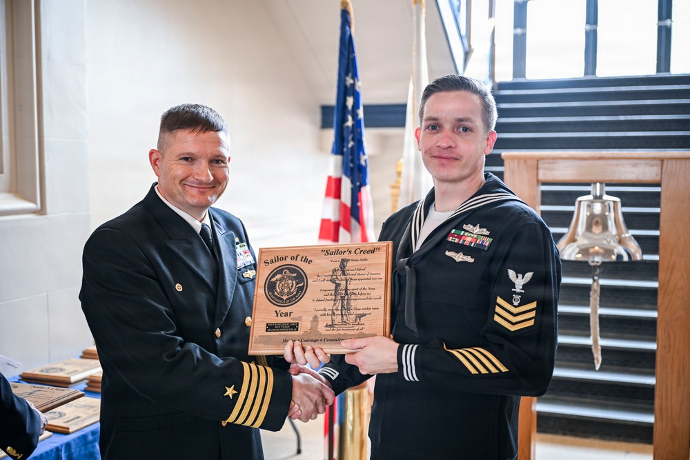 Lake County Navy League Awards Great Lakes Sailors of the Year