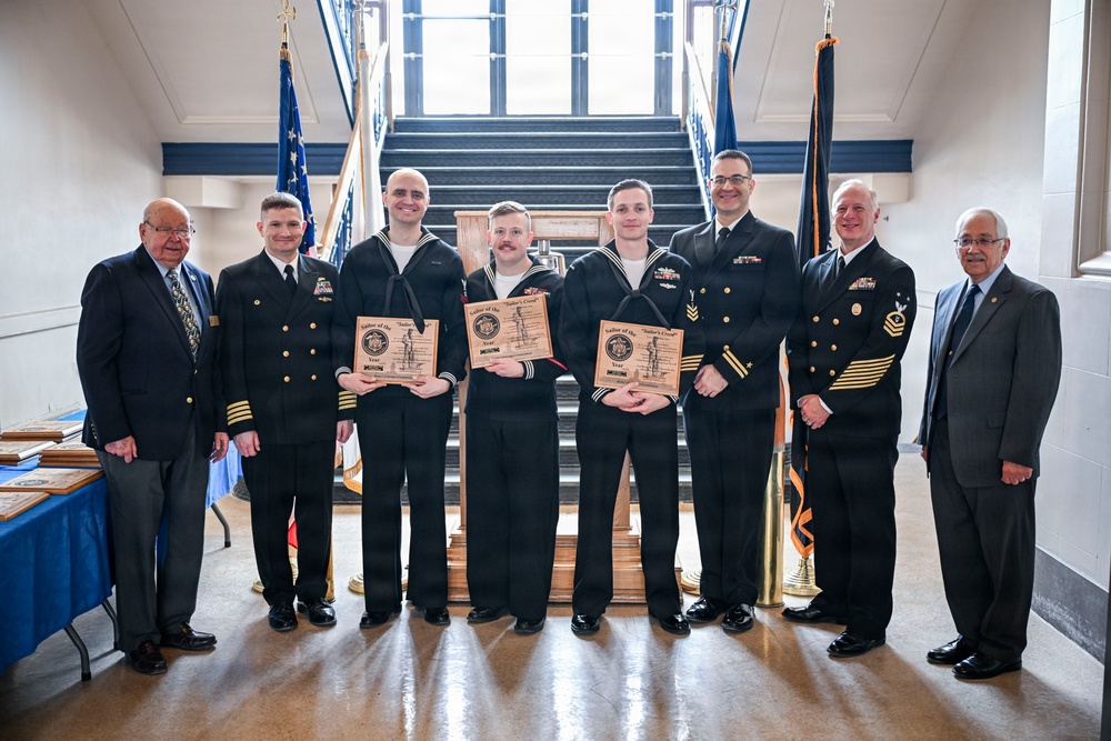 Lake County Navy League Awards Great Lakes Sailors of the Year
