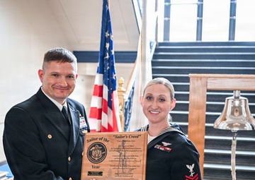 Lake County Navy League Awards Great Lakes Sailors of the Year