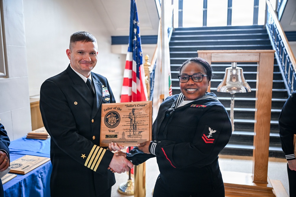 Lake County Navy League Awards Great Lakes Sailors of the Year