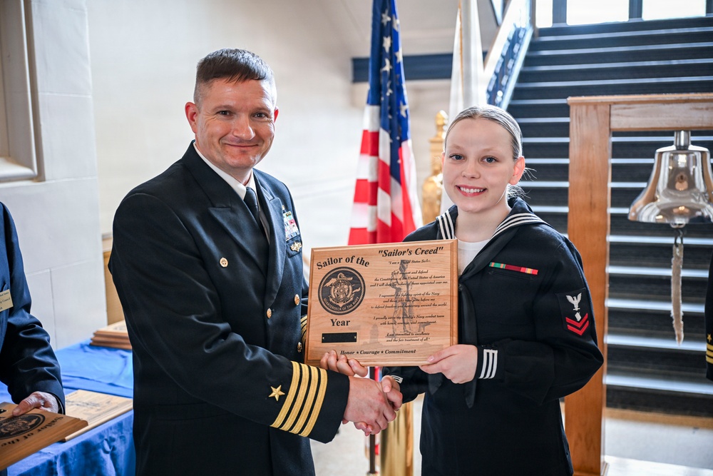 Lake County Navy League Awards Great Lakes Sailors of the Year