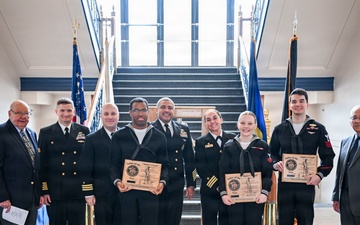 Lake County Navy League Awards Great Lakes Sailors of the Year