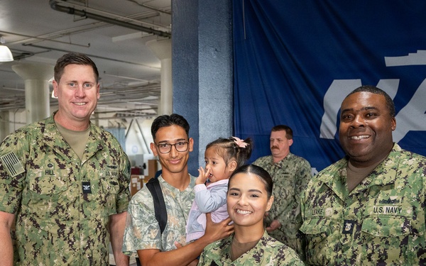 NAVSUP FLC San Diego February Awards Ceremony