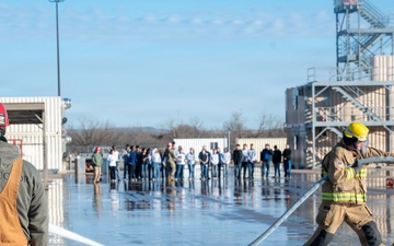 Lake View High School AFJROTC visits Goodfellow