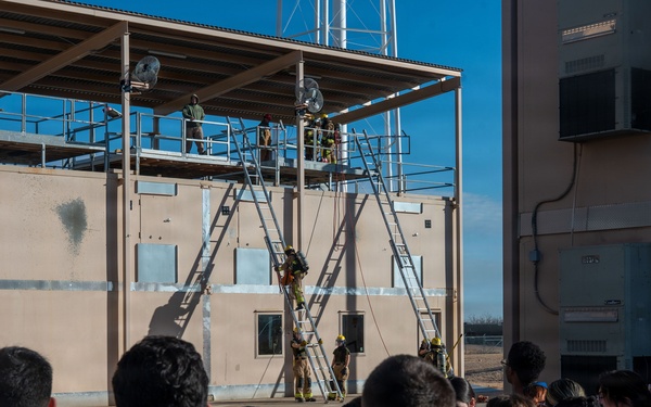 Lake View High School AFJROTC visits Goodfellow