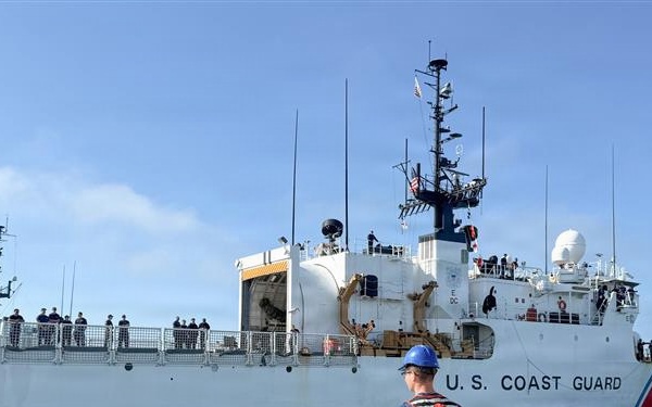 Coast Guard Cutter Mohawk returns home from 60-day patrol after escorting two oil tankers in the Caribbean Sea, Gulf of America