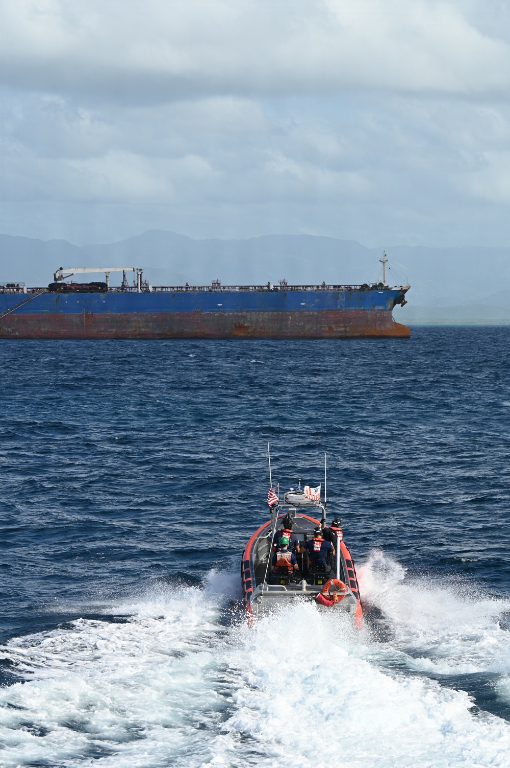 Coast Guard Cutter Mohawk returns home from 60-day patrol after escorting two oil tankers in the Caribbean Sea, Gulf of America