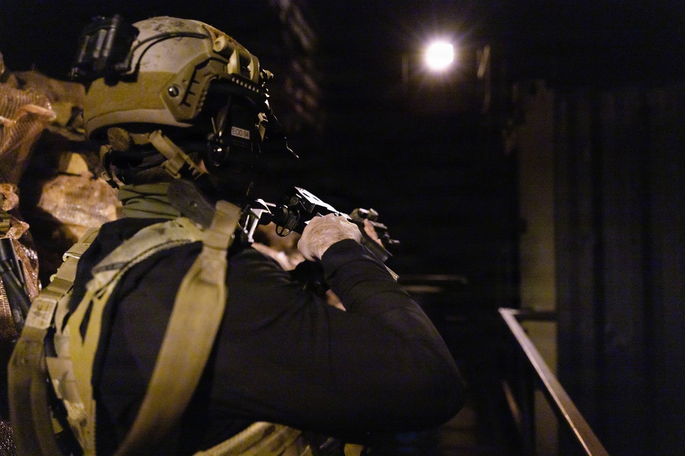 Arctic Specialist 2026 - EODMU EIGHT