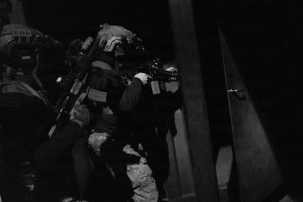 Arctic Specialist 2026 - EODMU EIGHT