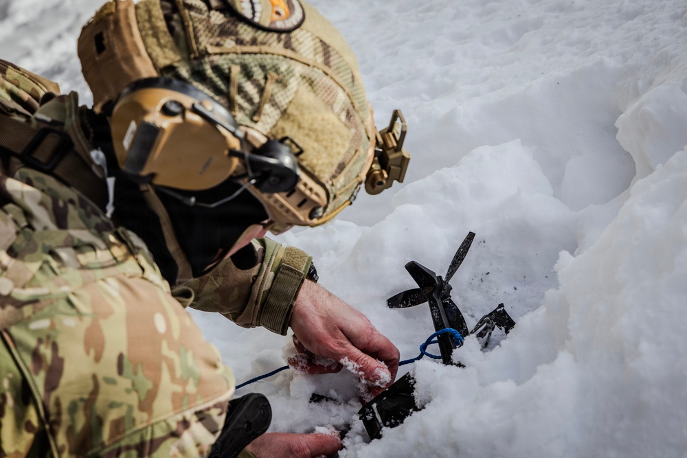 Arctic Specialist 2026 - EODMU EIGHT