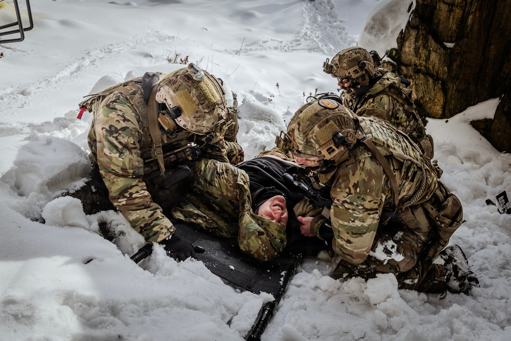 Arctic Specialist 2026 - EODMU EIGHT