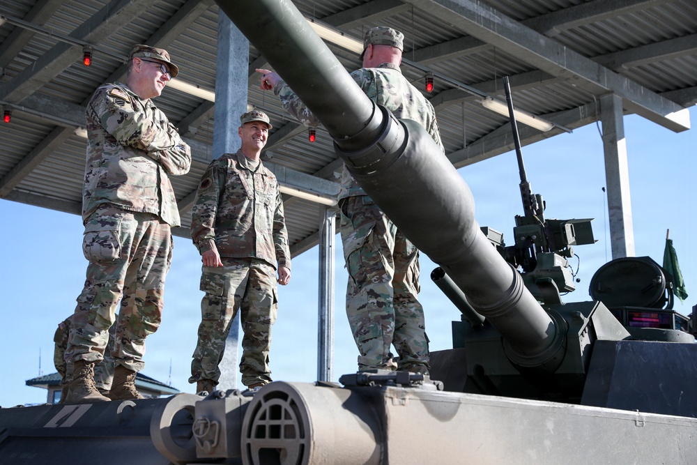 Nordhaus visits 34th Infantry Division during annual training