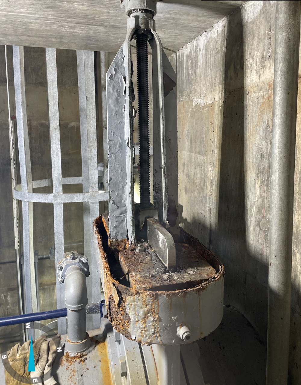 Ingenuity and innovation bring knife gate back to life