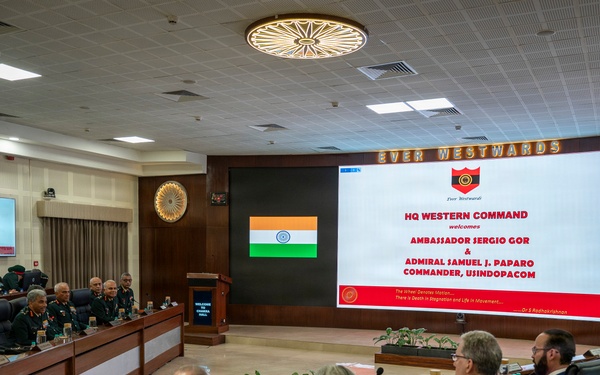 Commander strengthens U.S. - India relationship during visit