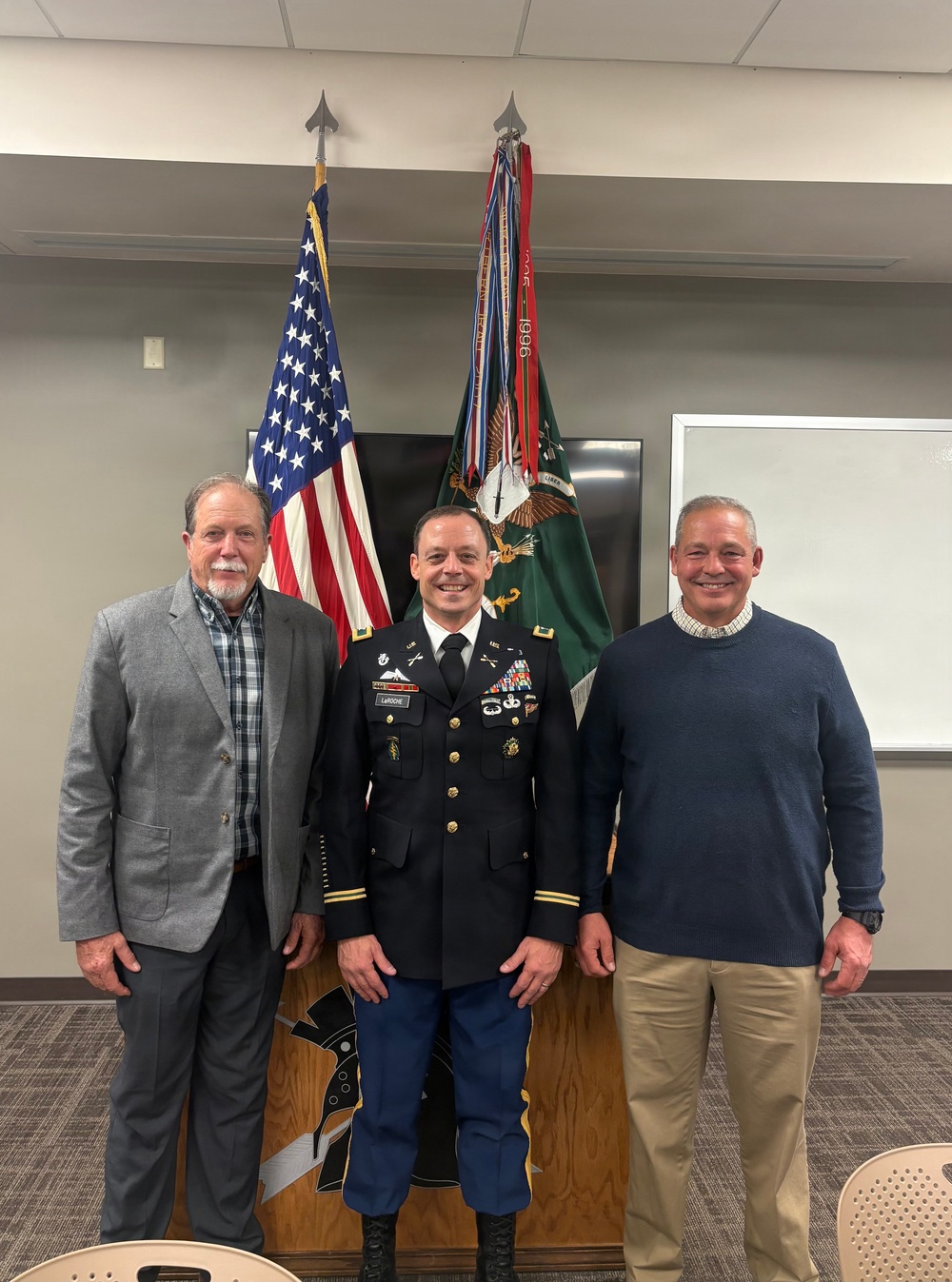 DVIDS - News - LaRoche returns to ‘Army home,’ retires after nearly 30 ...