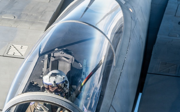 In-Flight Refueling Operations During Sentry Aloha 26-1