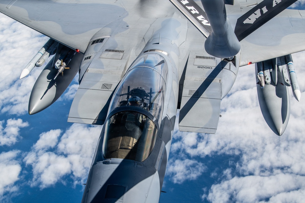 In-Flight Refueling Operations During Sentry Aloha 26-1