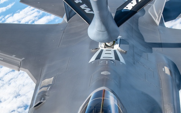 In-Flight Refueling Operations During Sentry Aloha 26-1