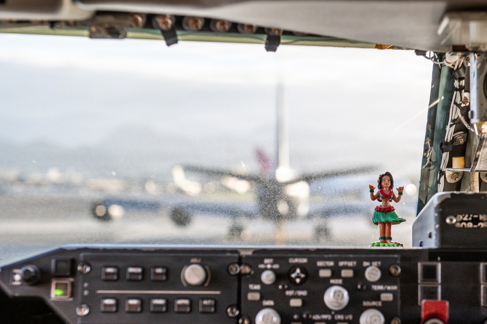 In-Flight Refueling Operations During Sentry Aloha 26-1