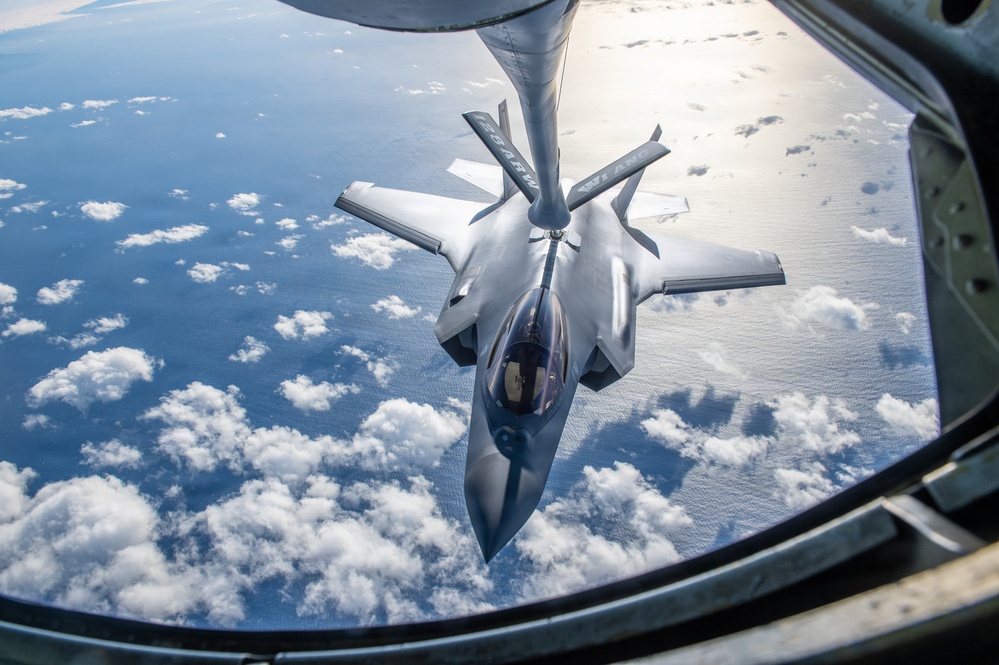 In-Flight Refueling Operations During Sentry Aloha 26-1