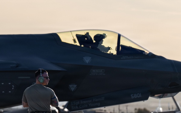 Red Flag-Nellis 26-1 Arrivals