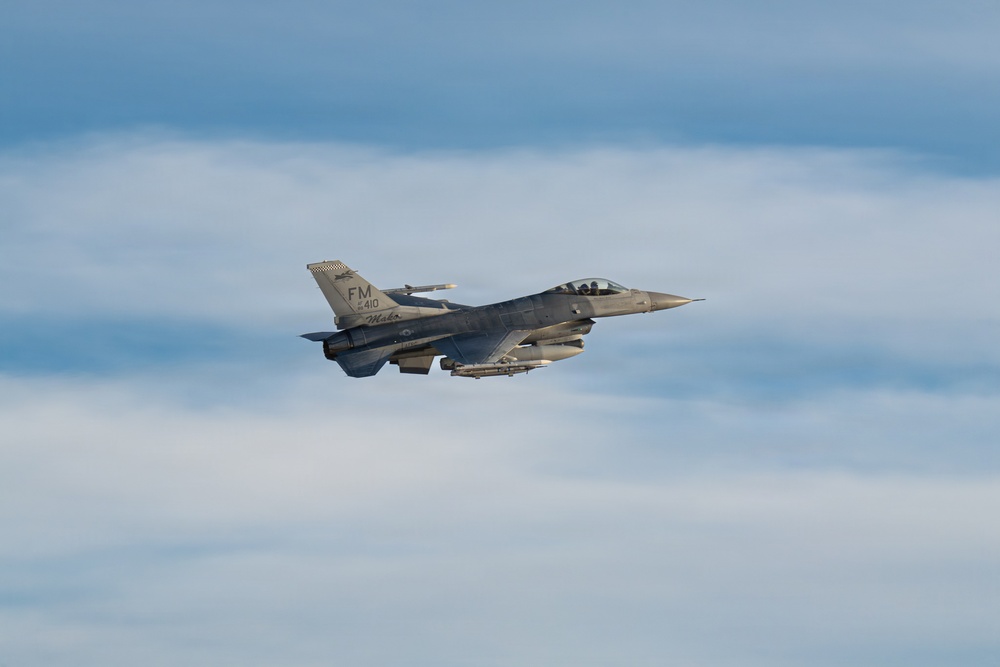 Red Flag-Nellis 26-1 Arrivals