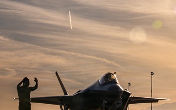 Red Flag-Nellis 26-1 Arrivals