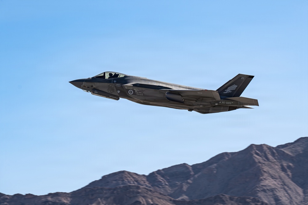 Red Flag-Nellis arrivals 2