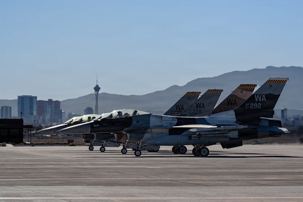 Red Flag-Nellis 26-1 taxi and take offs