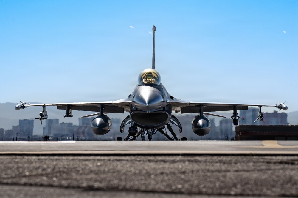 Red Flag-Nellis 26-1 taxi and take offs