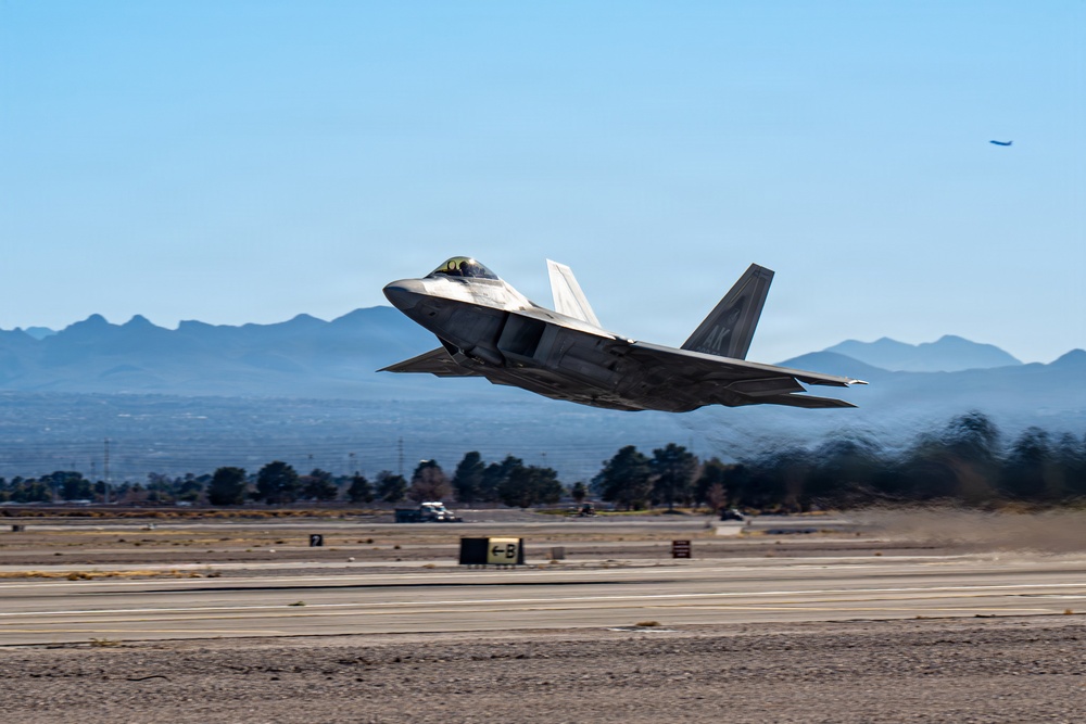 Red Flag-Nellis 26-1 taxi and take offs