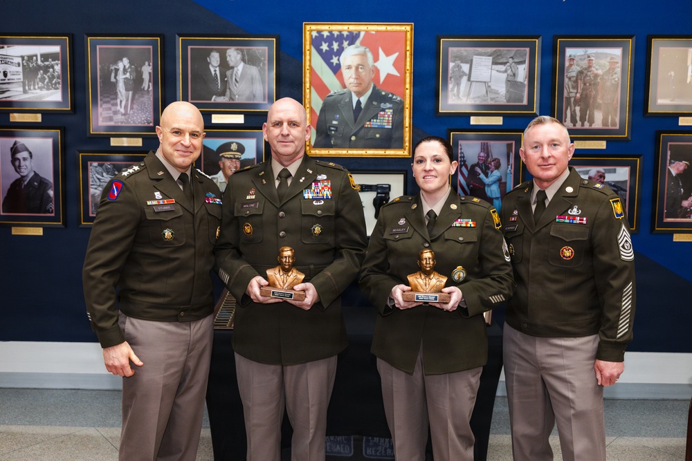 Army National Guard presents inaugural Lt. Gen. Herbert R. Temple Jr. Leadership Award