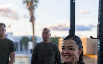U.S. Marines participate in Col. Posey’s pull-up program